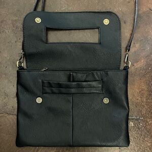 Black vegan leather bag with adjustable strap